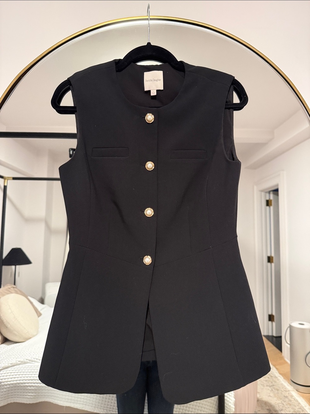 Favorite Daughter The Clocking In Top in Black - Small